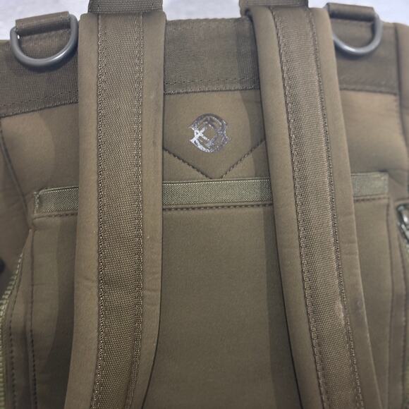 Dagne Dover Neoprene Diaper Backpack Olive Green – Pad & Bottle Holder Included - Picture 5 of 8